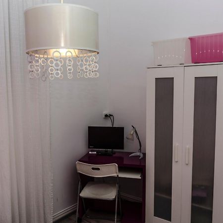 Pension Blanca B&B León Εξωτερικό φωτογραφία
