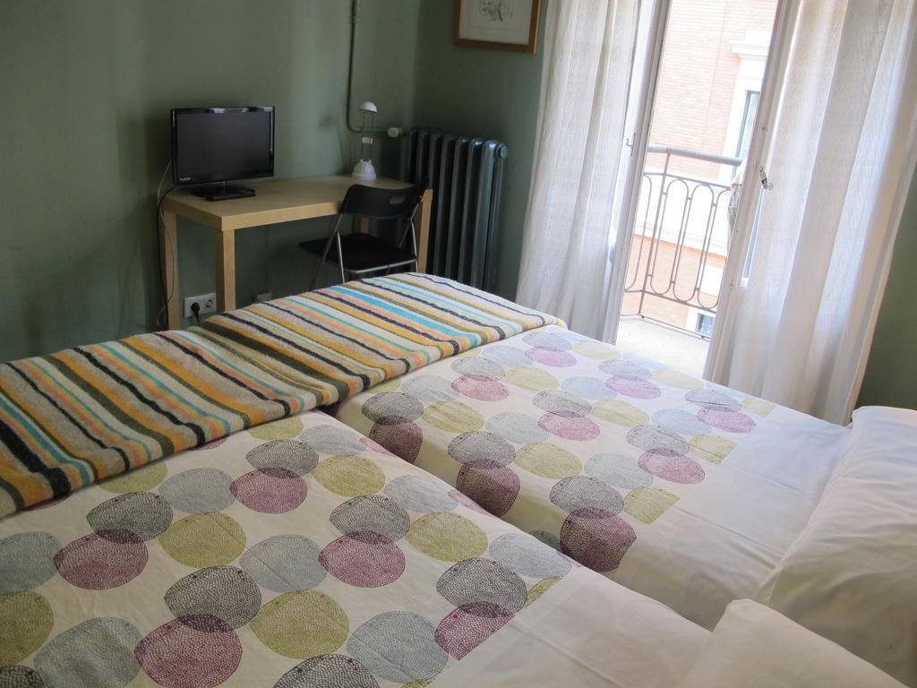 Pension Blanca B&B León Εξωτερικό φωτογραφία