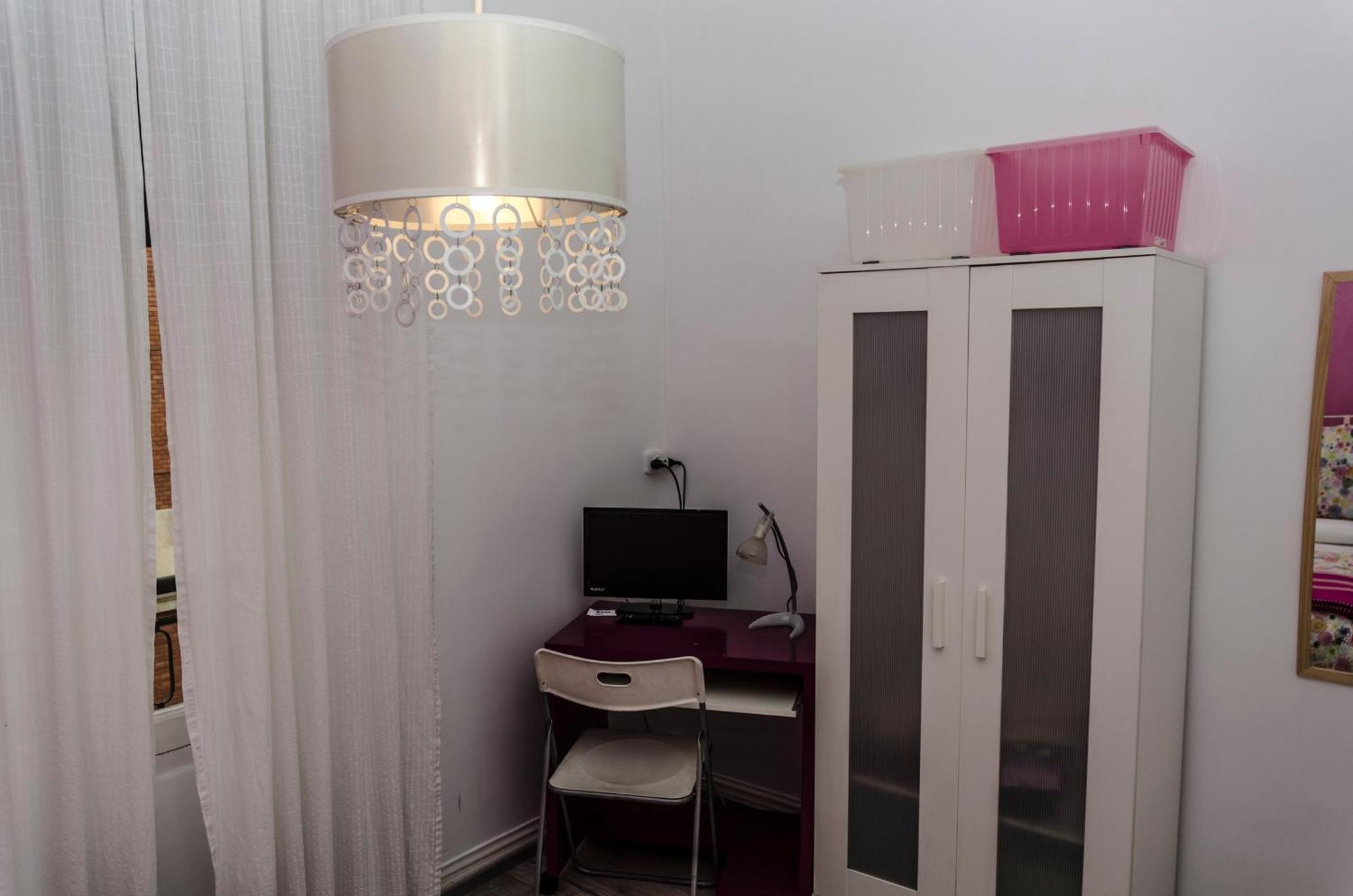 Pension Blanca B&B León Εξωτερικό φωτογραφία