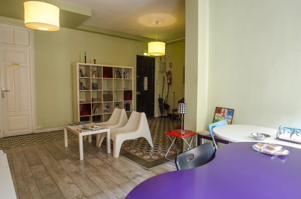Pension Blanca B&B León Εξωτερικό φωτογραφία